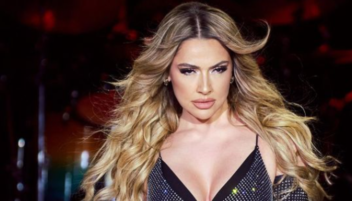 Dansıyla gündemdeydi! Hadise bronz haliyle sosyal medyayı salladı! ''50 faktör uygula''